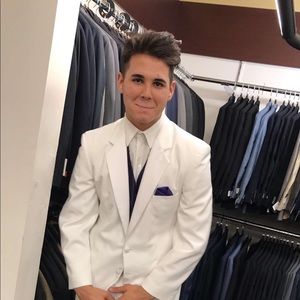 Meet your Posher, Jake